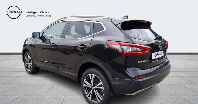 Nissan Qashqai cena 85500 przebieg: 39900, rok produkcji 2018 z Rzgów małe 154